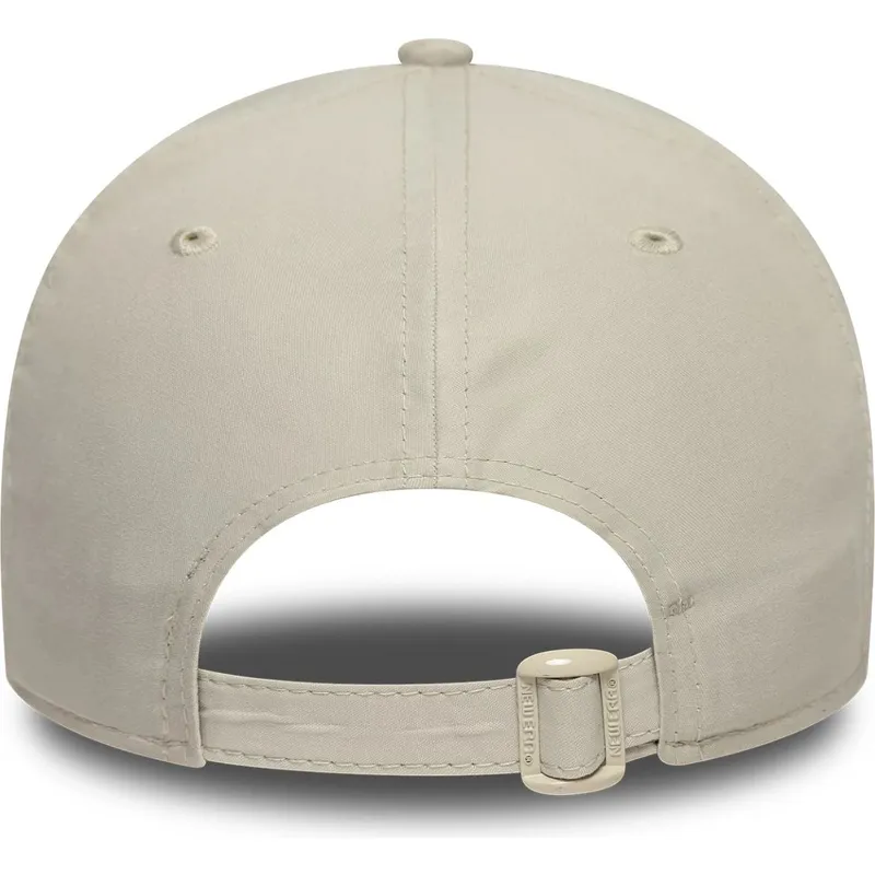 cap-kaareva-beige-adjustable-strap-9forty-tonal-flawless-new-york-yankees-mlb-new-era cap-kaareva-beige-adjustable-strap-9forty-tonal-flawless-new-york-yankees-mlb-new-era