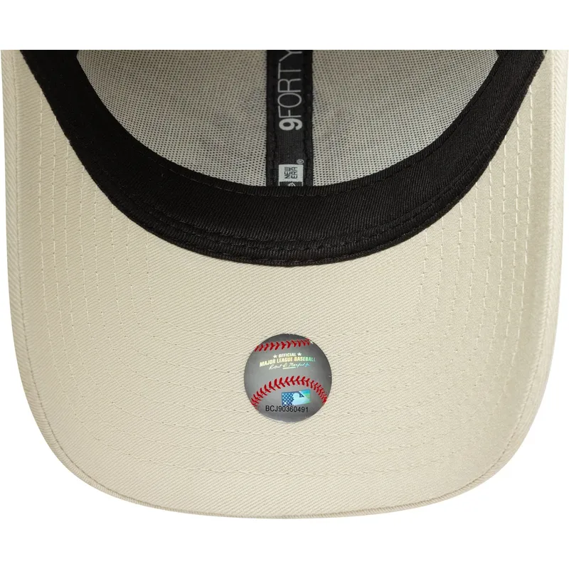 lippikset-kaareva-beige-saadettava-nauha-9forty-floral-icon-new-york-yankees-mlb-new-era
