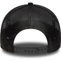 lippikset-kaareva-rekka-musta-snapback-a-frame-oval-distress-patch-new-era