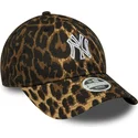 lippikset-kaareva-leopardi-saadettava-nauha-9twenty-outline-new-york-yankees-mlb-new-era