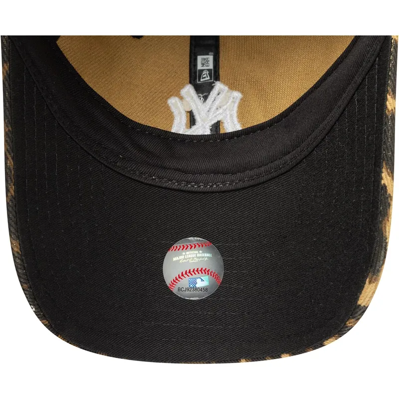lippikset-kaareva-leopardi-saadettava-nauha-9twenty-outline-new-york-yankees-mlb-new-era