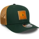 lippikset-kaareva-rekka-vihrea-snapback-9seventy-stretch-snap-debossed-oakland-athletics-mlb-new-era