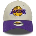 lippikset-kaareva-beige-saadettava-nauha-9forty-contrast-patch-los-angeles-lakers-nba-new-era