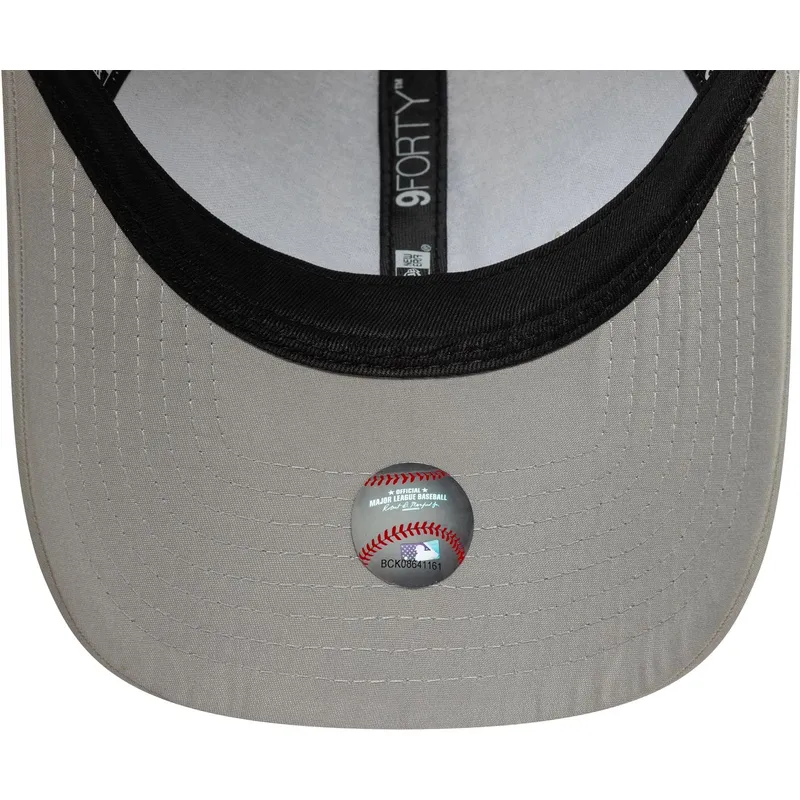 cap-kaareva-gray-adjustable-strap-9forty-flawless-new-york-yankees-mlb-new-era
