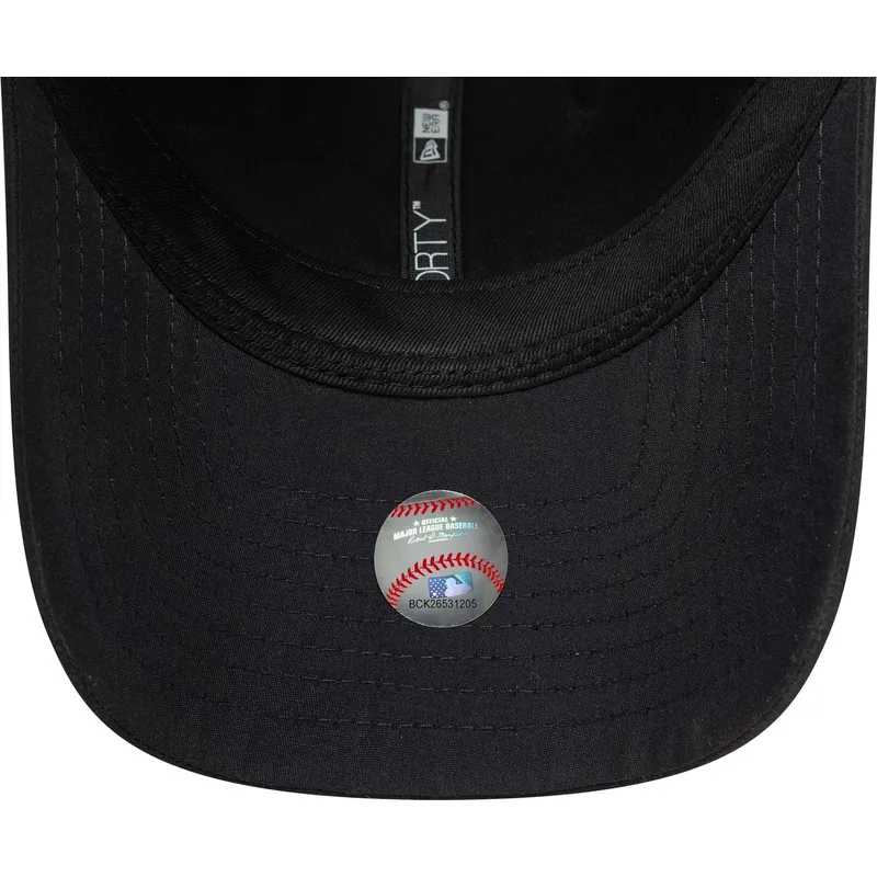 lippikset-kaareva-rekka-laivastonsininen-saadettava-nauha-9forty-flawless-new-york-yankees-mlb-new-era