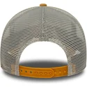 lippikset-kaareva-rekka-beige-snapback-a-frame-graphic-patch-new-era