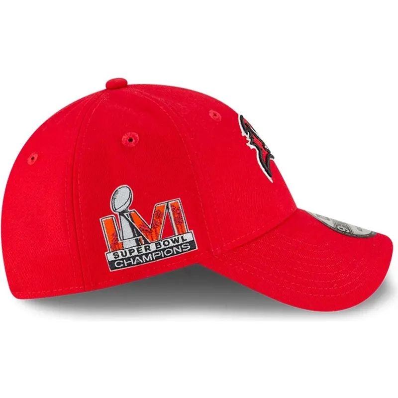 lippikset-kaareva-punainen-saadettava-nauha-lapsille-9forty-the-league-tampa-bay-buccaneers-nfl-new-era