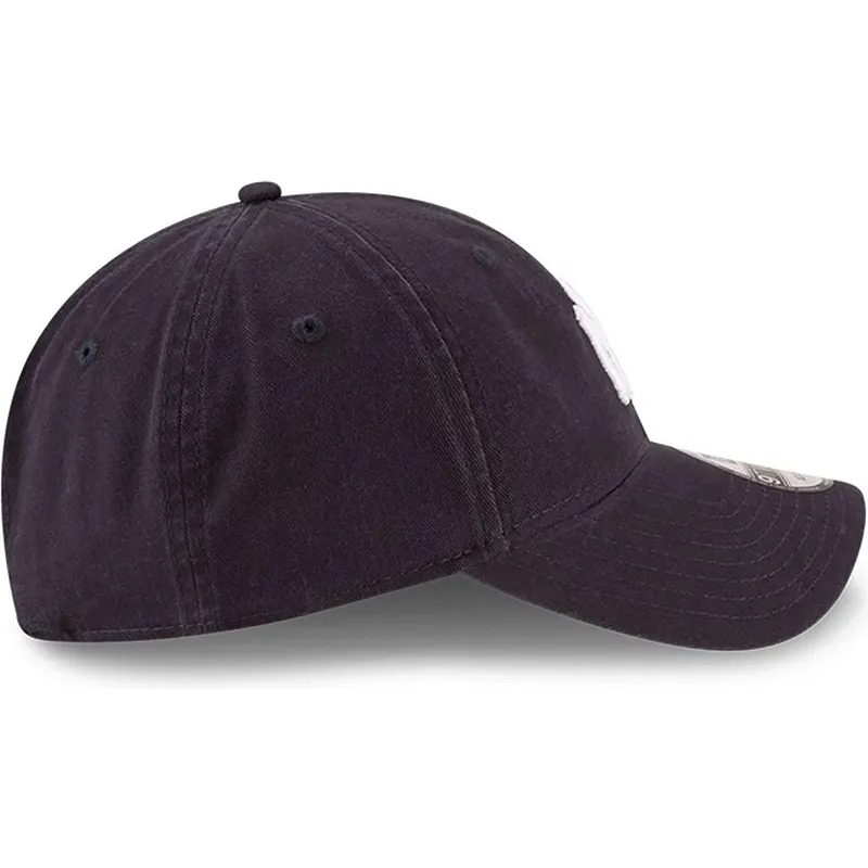 cap-kaareva-navy-blue-adjustable-strap-9twenty-core-classic-new-york-yankees-mlb-new-era cap-kaareva-navy-blue-adjustable-strap-9twenty-core-classic-new-york-yankees-mlb-new-era