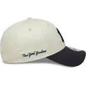 lippikset-kaareva-beige-saadettava-nauha-9forty-side-script-new-york-yankees-mlb-new-era