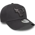 new-era-curved-brim-grey-logo-e-frame-tonal-outline-chicago-bulls-nba-grey-snapback-cap