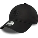 lippikset-kaareva-musta-saadettava-nauha-9twenty-bow-back-new-york-yankees-mlb-new-era