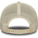 new-era-women-a-frame-league-essential-new-york-yankees-mlb-beige-trucker-hat