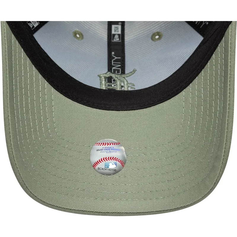 lippikset-kaareva-vihrea-saadettava-nauha-9twenty-linen-detroit-tigers-mlb-new-era