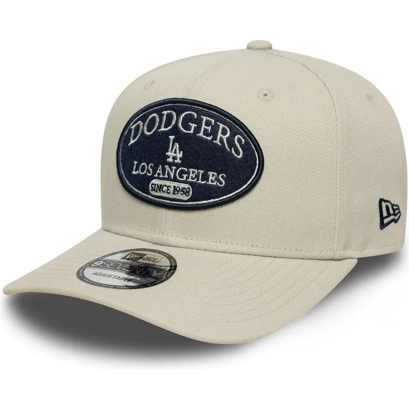 lippikset-kaareva-beige-snapback-9seventy-stretch-snap-patch-los-angeles-dodgers-mlb-new-era