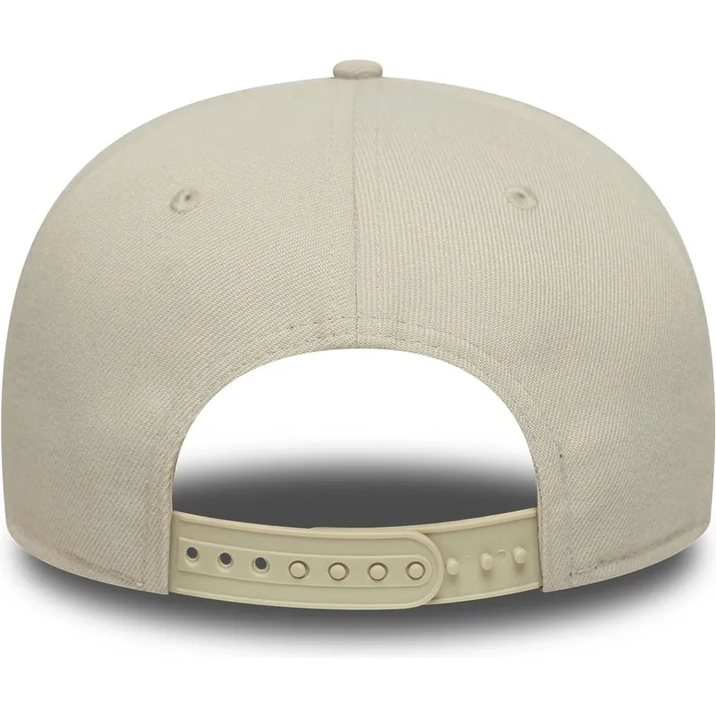 lippikset-kaareva-beige-snapback-9seventy-stretch-snap-patch-los-angeles-dodgers-mlb-new-era