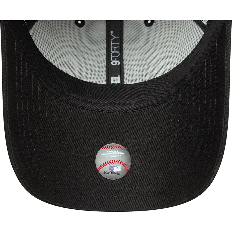 lippikset-kaareva-musta-saadettava-nauha-9forty-icon-new-york-yankees-mlb-new-era
