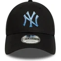 lippikset-kaareva-musta-saadettava-nauha-9forty-ombre-infill-new-york-yankees-mlb-new-era