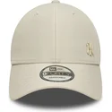 new-era-curved-brim-9forty-tonal-flawless-new-york-yankees-mlb-beige-adjustable-cap-with-beige-logo