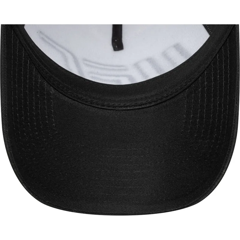 lippikset-kaareva-musta-snapback-a-frame-core-ufc-ultimate-fighting-championship-new-era