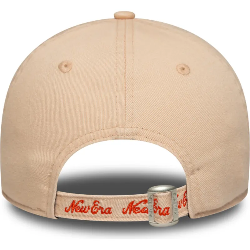 lippikset-kaareva-vaaleanpunainen-saadettava-nauha-9twenty-city-los-angeles-new-era lippikset-kaareva-vaaleanpunainen-saadettava-nauha-9twenty-city-los-angeles-new-era