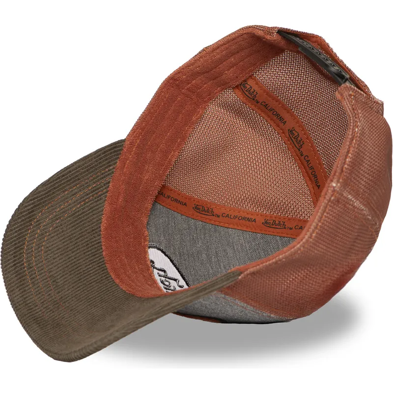 lippikset-kaareva-rekka-ruskea-snapback-01-von-dutch