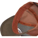 lippikset-kaareva-rekka-ruskea-snapback-01-von-dutch