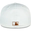 lippikset-littea-ruskea-istuva-59fifty-chrome-toast-side-patch-new-york-yankees-mlb-new-era