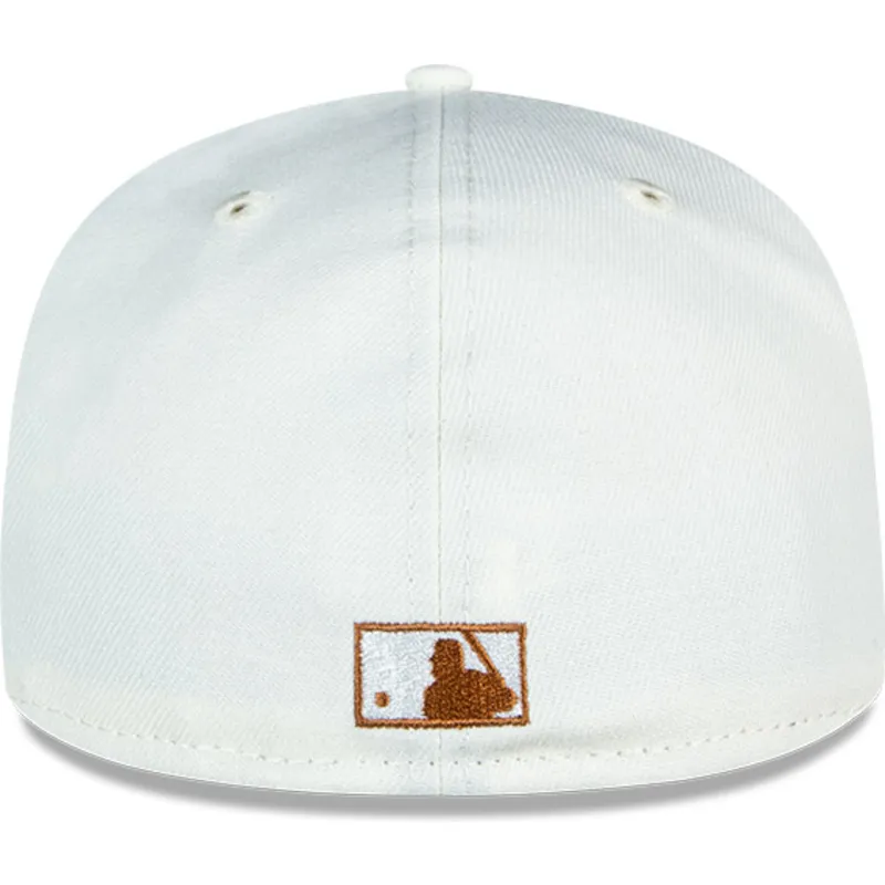 lippikset-littea-ruskea-istuva-59fifty-chrome-toast-side-patch-new-york-yankees-mlb-new-era