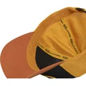 lippikset-kaareva-rekka-monivarinen-snapback-poly06-von-dutch