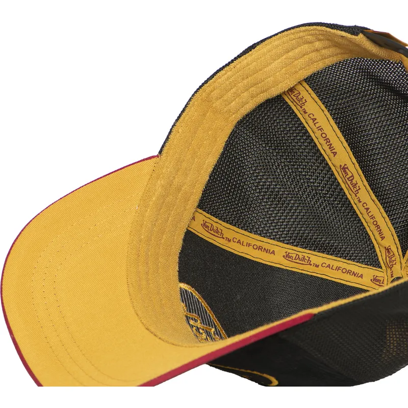 cap-kaareva-black-snapback-von-dutch