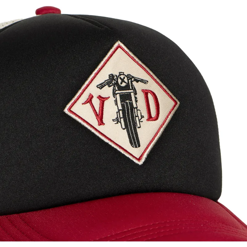lippikset-kaareva-rekka-monivarinen-snapback-foam04-von-dutch