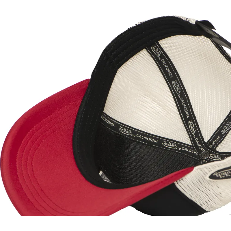 lippikset-kaareva-rekka-monivarinen-snapback-foam04-von-dutch