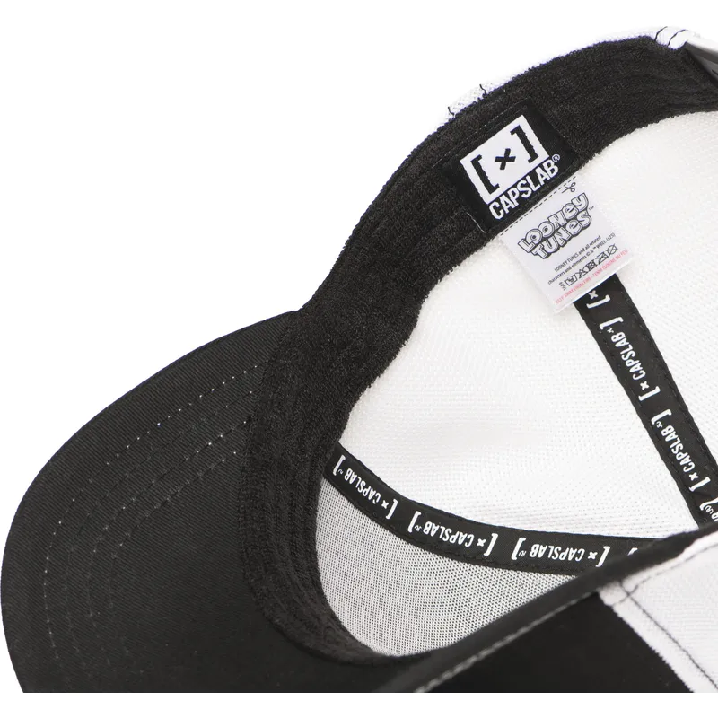 lippikset-kaareva-rekka-musta-snapback-loo12-bug-ct-vaiski-vull-looney-tunes-capslab