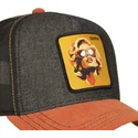 lippikset-kaareva-rekka-musta-snapback-queen-fam-que-marilyn-monroe-kuuluisuudet-capslab