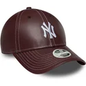 new-era-curved-brim-9forty-topstitch-pu-new-york-yankees-mlb-maroon-adjustable-cap
