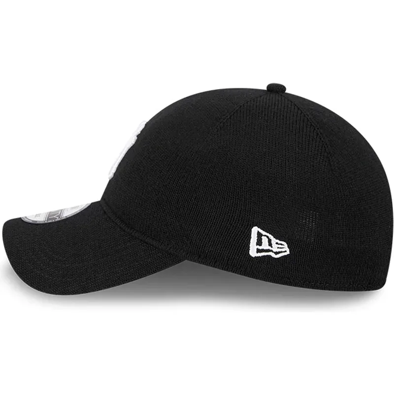 cap-kaareva-black-adjustable-strap-9twenty-merino-wool-yarn-new-york-yankees-mlb-new-era cap-kaareva-black-adjustable-strap-9twenty-merino-wool-yarn-new-york-yankees-mlb-new-era