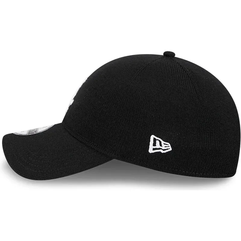 lippikset-kaareva-musta-saadettava-nauha-9twenty-merino-wool-chicago-white-sox-mlb-new-era lippikset-kaareva-musta-saadettava-nauha-9twenty-merino-wool-chicago-white-sox-mlb-new-era