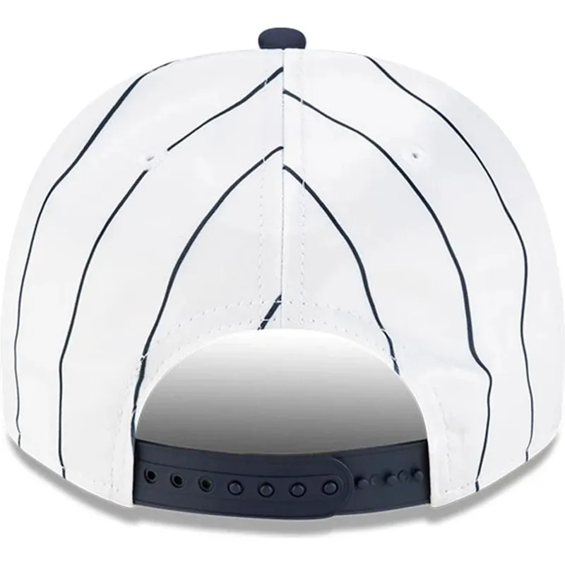 lippikset-kaareva-valkoinen-snapback-9fifty-a-frame-satin-pinstripe-boston-red-sox-mlb-new-era
