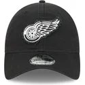 lippikset-kaareva-musta-saadettava-nauha-9twenty-stamp-detroit-red-wings-nhl-new-era