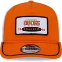 lippikset-kaareva-oranssi-snapback-19twenty-embroidered-patch-anaheim-ducks-nhl-new-era