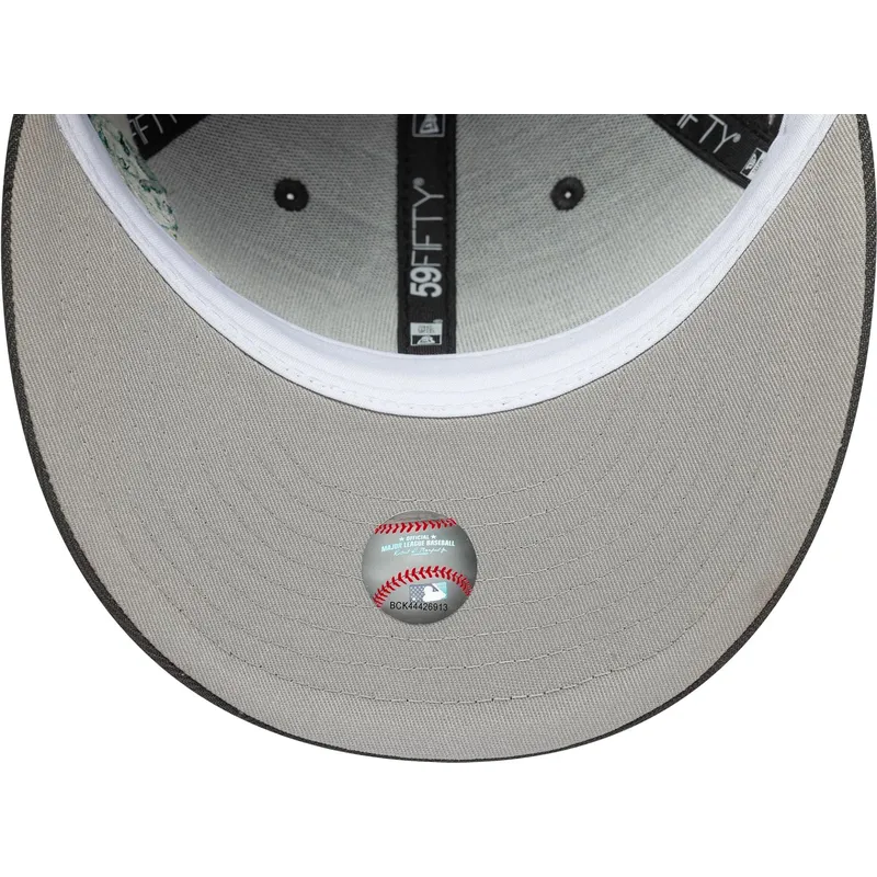 lippikset-kaareva-harmaa-istuva-59fifty-planet-icon-new-york-yankees-mlb-new-era