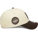 lippikset-kaareva-ruskea-saadettava-nauha-9forty-side-patch-los-angeles-dodgers-mlb-new-era