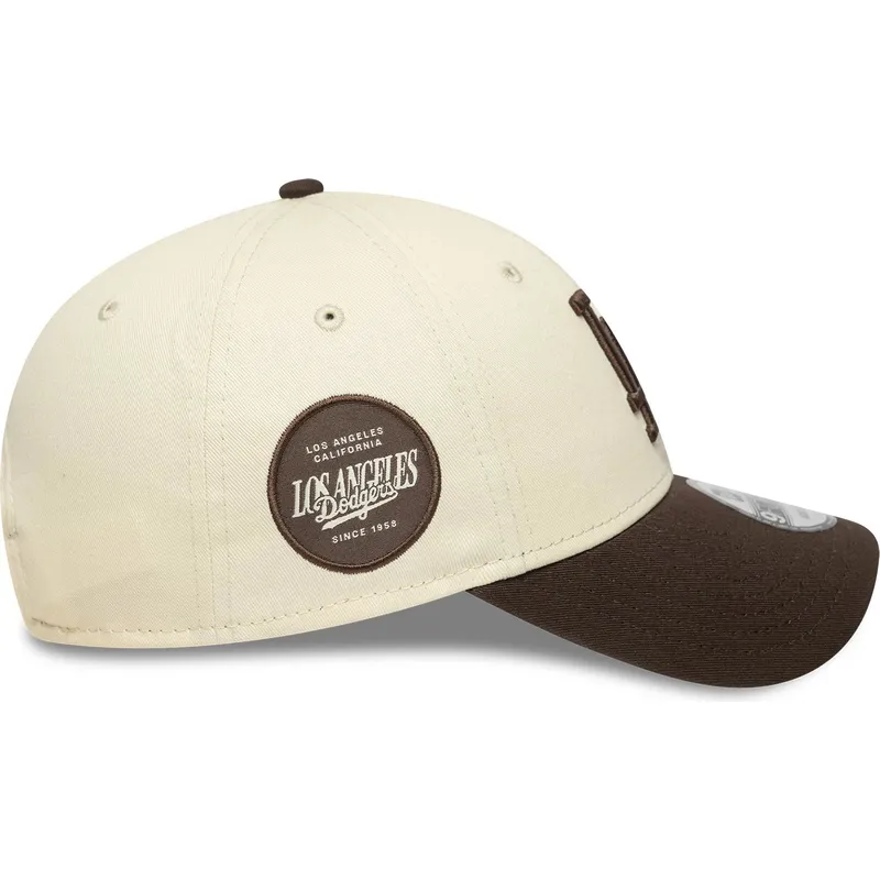 lippikset-kaareva-ruskea-saadettava-nauha-9forty-side-patch-los-angeles-dodgers-mlb-new-era