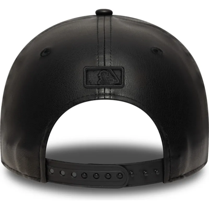 cap-kaareva-black-snapback-9forty-m-crown-pu-new-york-yankees-mlb-new-era cap-kaareva-black-snapback-9forty-m-crown-pu-new-york-yankees-mlb-new-era