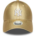 lippikset-kaareva-kulta-saadettava-nauha-dorada-9forty-metallic-new-york-yankees-mlb-new-era