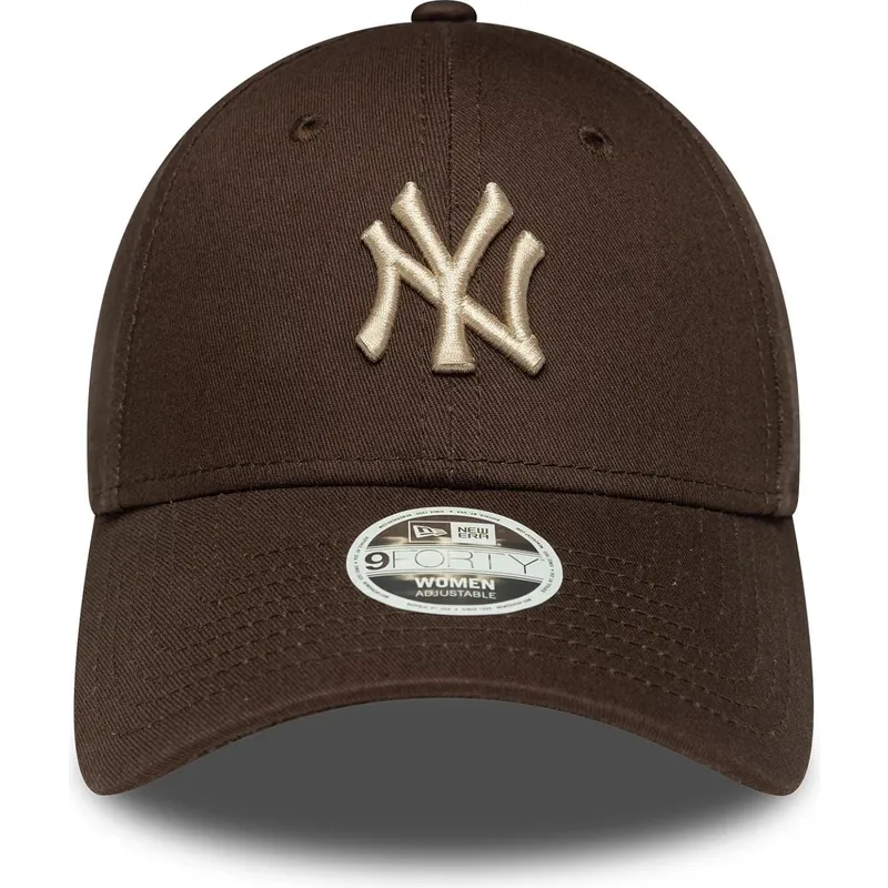 lippikset-kaareva-ruskea-saadettava-nauha-9forty-league-essential-new-york-yankees-mlb-new-era lippikset-kaareva-ruskea-saadettava-nauha-9forty-league-essential-new-york-yankees-mlb-new-era