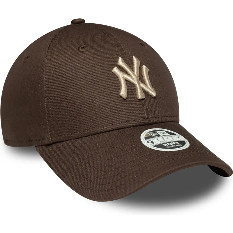 lippikset-kaareva-ruskea-saadettava-nauha-9forty-league-essential-new-york-yankees-mlb-new-era lippikset-kaareva-ruskea-saadettava-nauha-9forty-league-essential-new-york-yankees-mlb-new-era