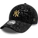 lippikset-kaareva-musta-saadettava-nauha-9forty-leo-velour-metallic-new-york-yankees-mlb-new-era