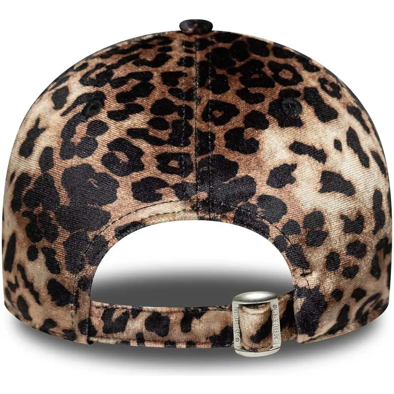 lippikset-kaareva-leopardi-saadettava-nauha-9forty-leo-velour-new-york-yankees-mlb-new-era