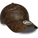 lippikset-kaareva-ruskea-saadettava-nauha-9twenty-worn-pu-new-york-yankees-mlb-new-era